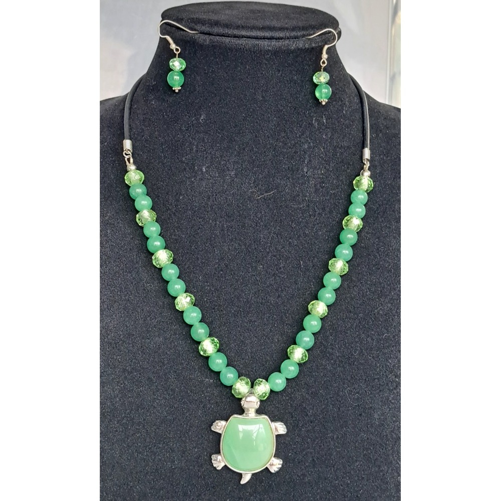 Gemstone Beaded Jewelry Set Necklace Earrings Aventurine Turtle Jade Pendant